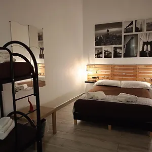 La Casa Del Rione Sanita' Pensión