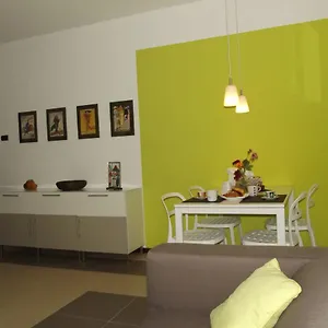  Appartamento Cimarhosa House Italia